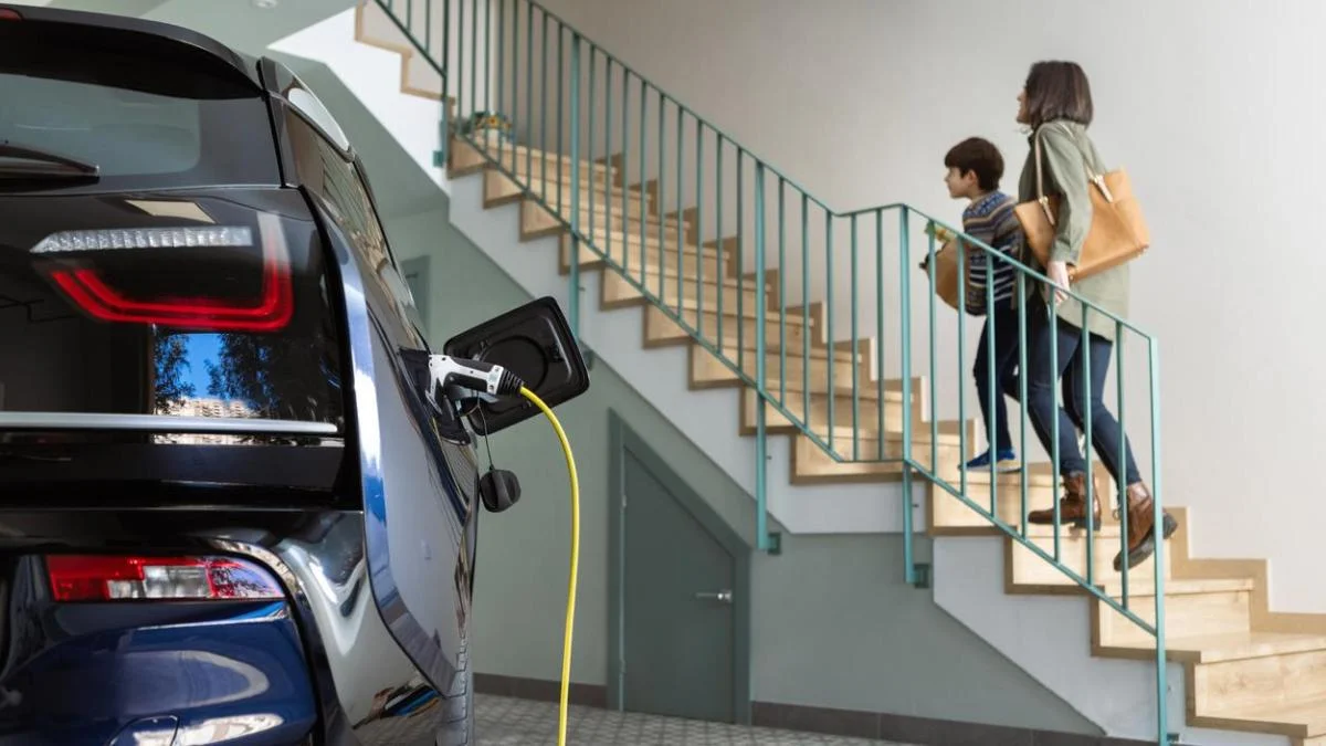 1.200 familias valencianas podrán acceder a ayudas de 5,6 millones para coches eléctricos