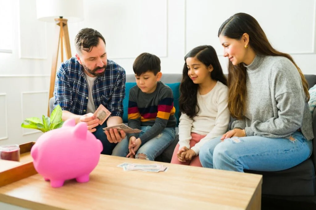 Abrir el diálogo sobre finanzas personales: claves para educar a los jóvenes hoy