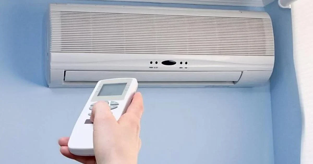 Ajustar el aire acondicionado a 20 grados podría costarte 100 euros extra al mes