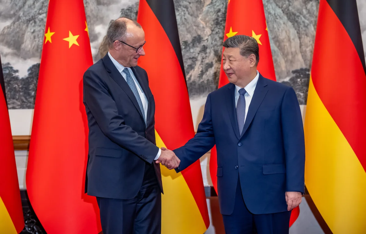 Alemania reacciona ante el déficit comercial con China que afecta su economía.