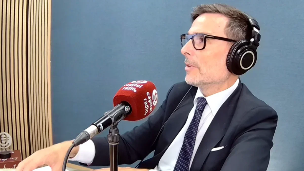Amper se posiciona en el sector telecomunicaciones tras reunión con Defensa