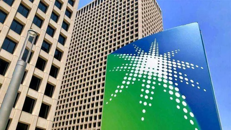 Aramco se beneficia de un 44% más en ganancias a pesar de la tensión en Ormuz