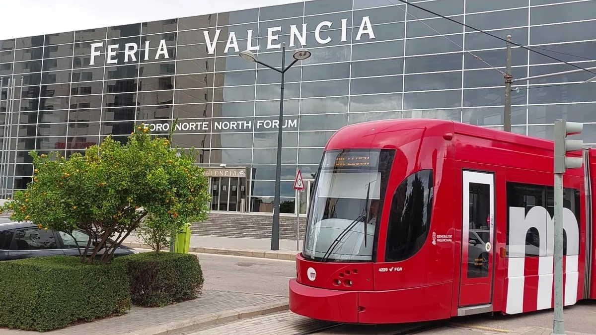 Aumenta la asistencia a eventos financieros: Metrovalencia mejora el acceso a Feria Valencia