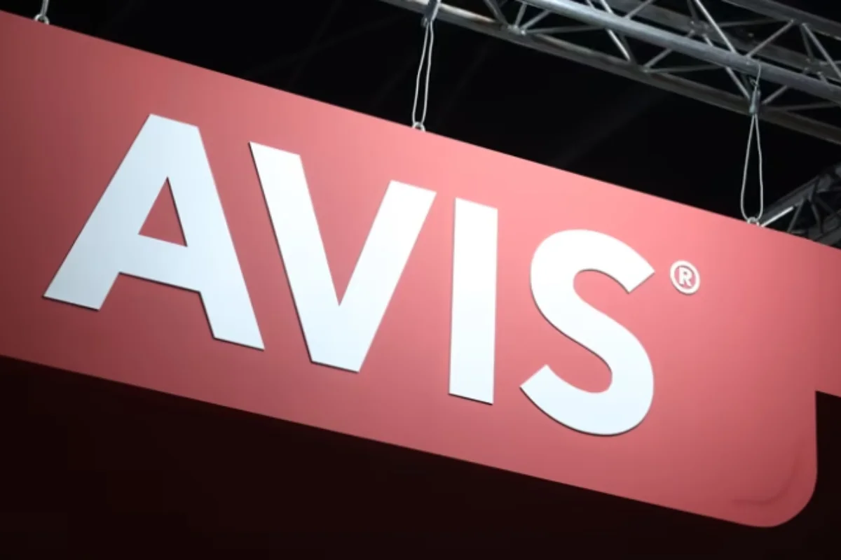 Avis enfrenta un fuerte golpe de un millón de euros por prácticas abusivas en España