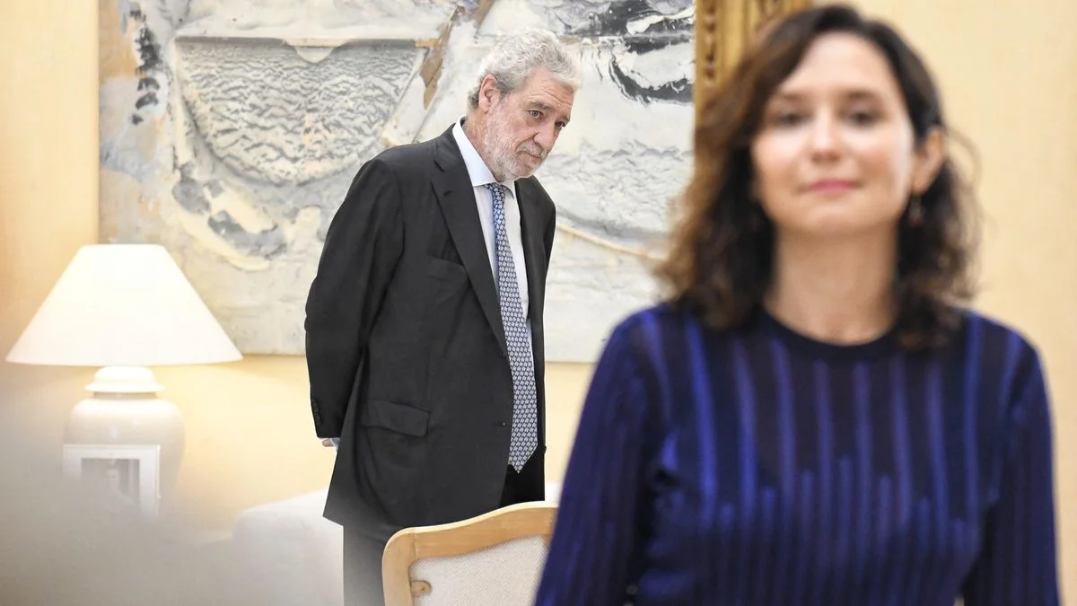 Ayuso se beneficia del asesoramiento estratégico de MAR en su campaña electoral