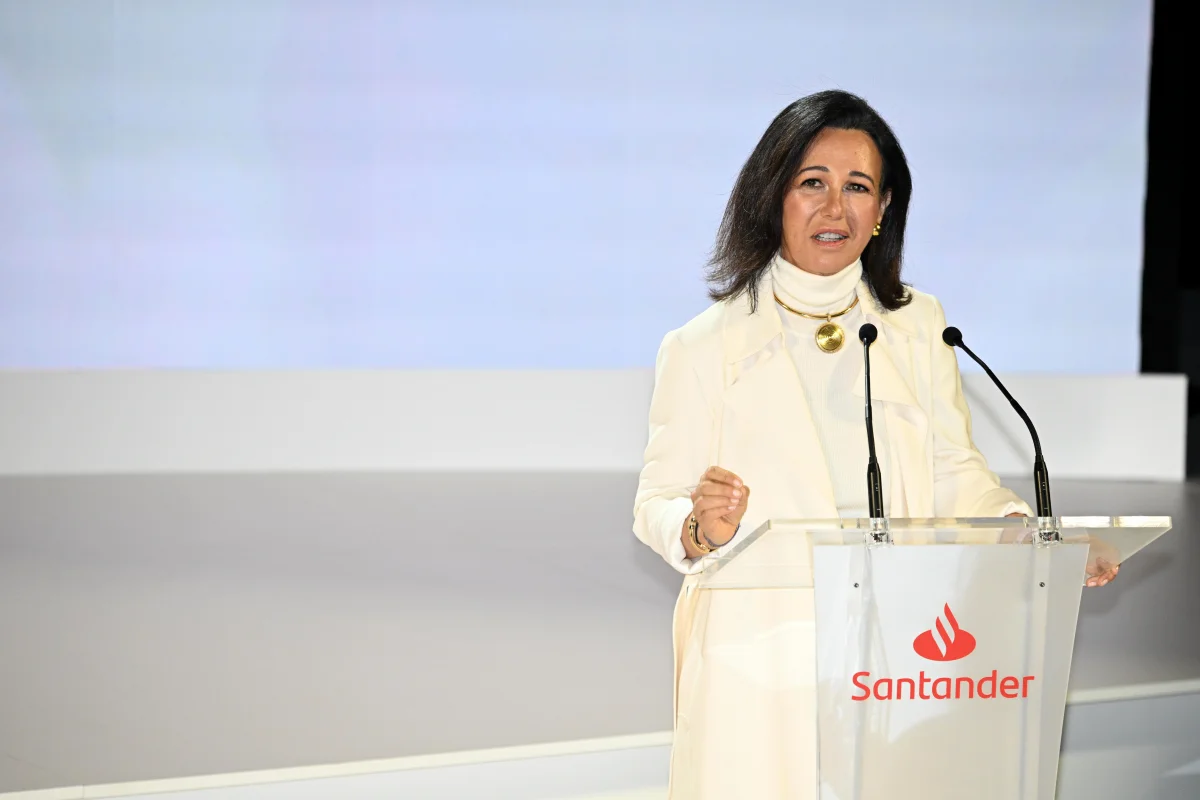 Banco Santander impulsa su crecimiento con un beneficio global histórico de 10.000 millones