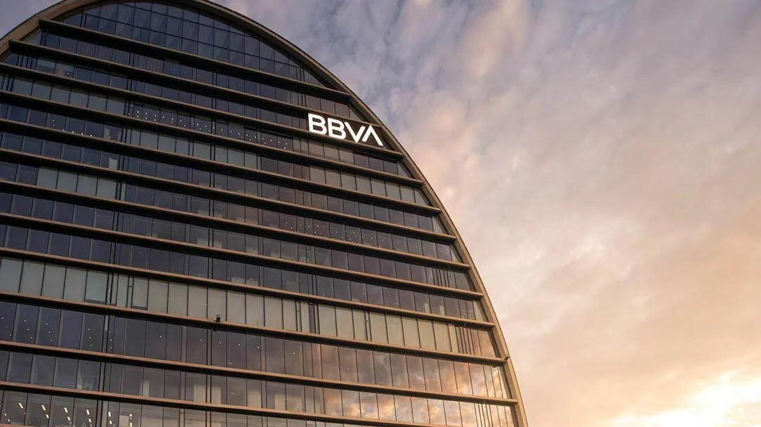 BBVA devuelve 1.000 millones a sus accionistas con primera fase de recompra