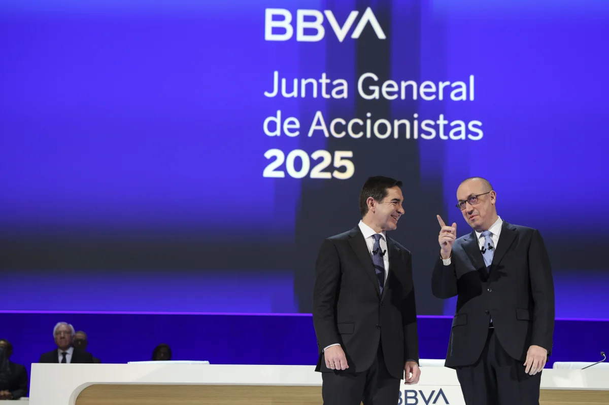 BBVA refuerza su equipo con 4.000 empleados para liderar la era de la inteligencia artificial