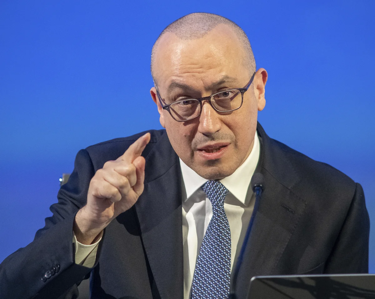 BBVA refuerza su estrategia en Oriente Medio con ex ejecutivos de JPMorgan y HSBC