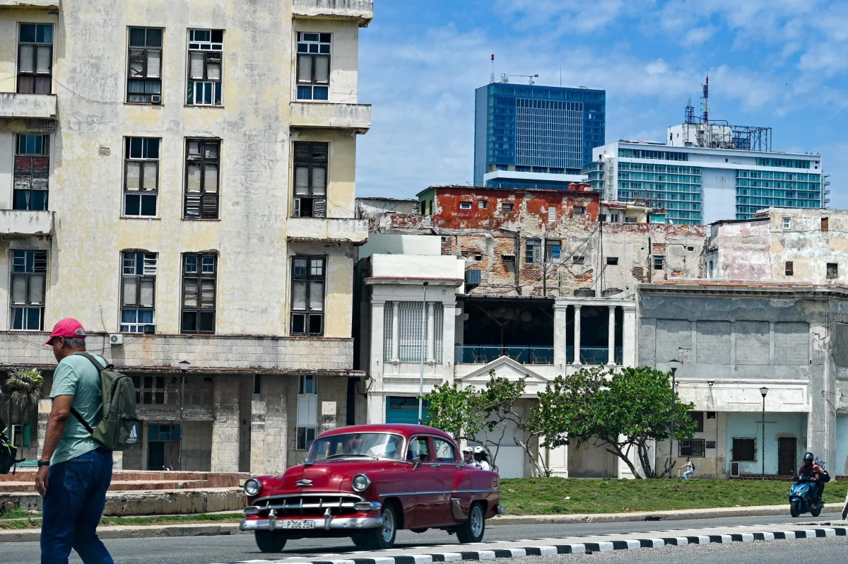 Cadenas hoteleras en Cuba enfrentan incertidumbre ante el impacto de Gaesa y EE.UU.