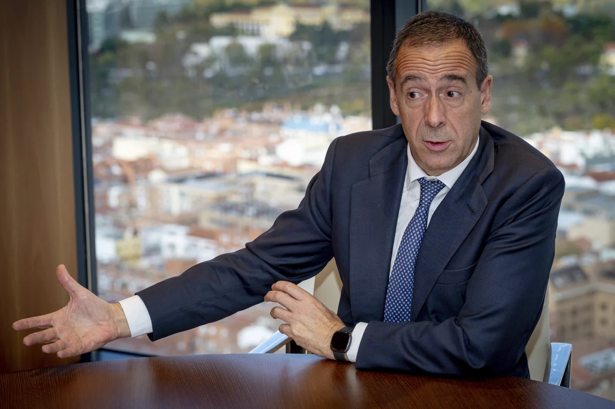 CaixaBank optimiza su estrategia digital al integrar todos los proyectos de IA bajo una misma unidad