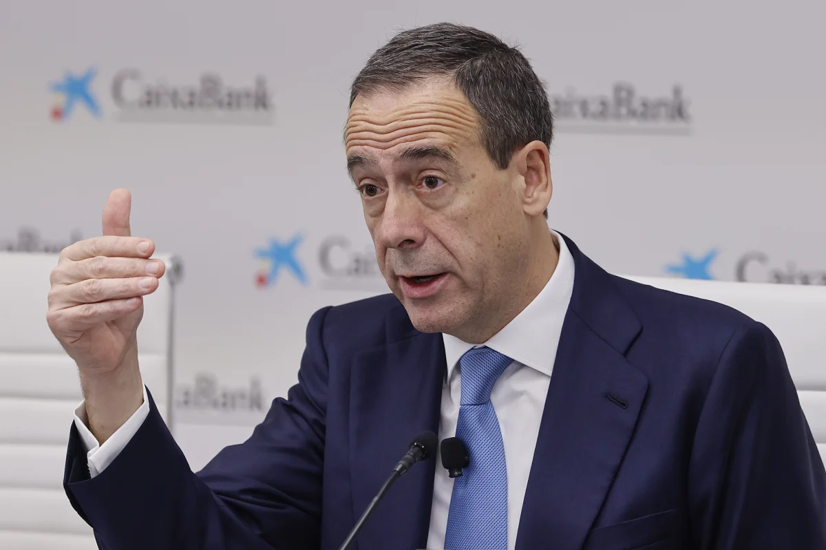 CaixaBank refuerza la confianza en Gortázar con un bonus duplicado de 2 millones