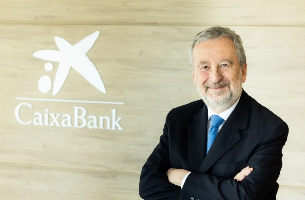 CaixaBank refuerza su consejo con la reelección de Muniesa y un nuevo cambio en la cúpula