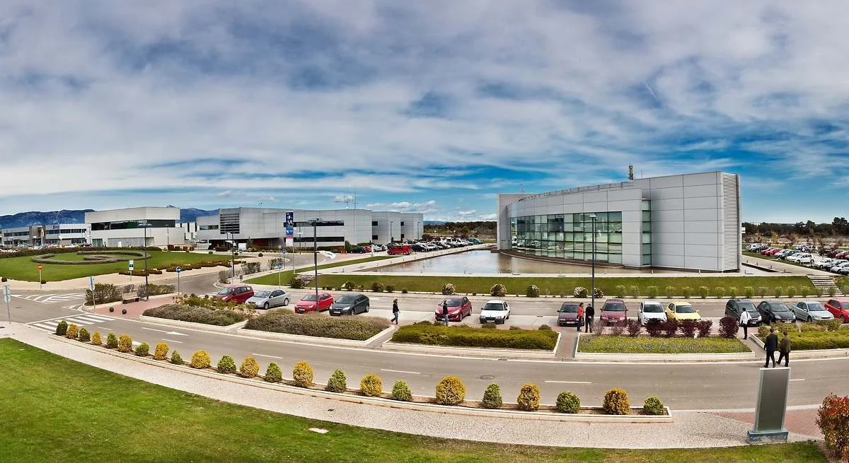 CEOE impulsa el emprendimiento en Aragón con un plan innovador y apoyo a influencers