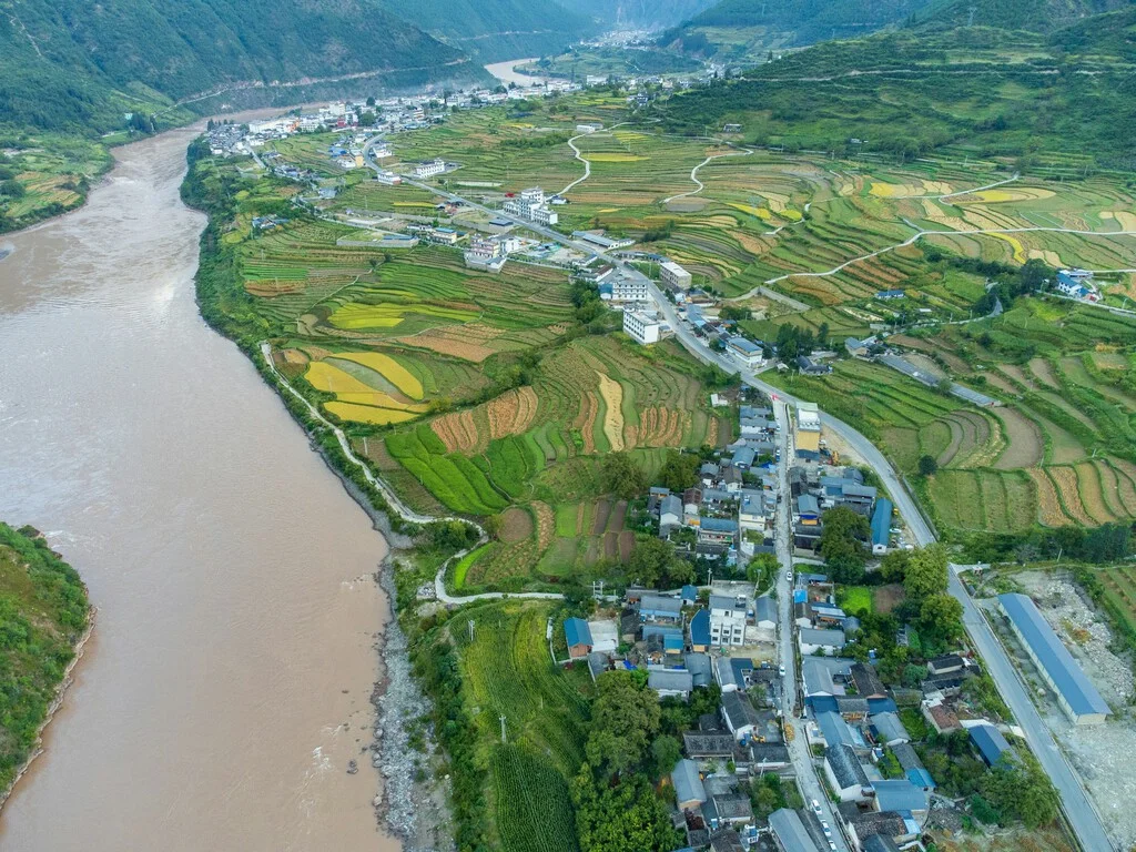 China enfrenta un dilema ecológico mientras redirige sus ríos más caudalosos a largas distancias
