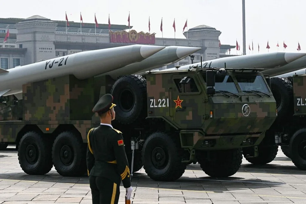 China incrementa su producción militar y podría dejar de depender de importaciones.