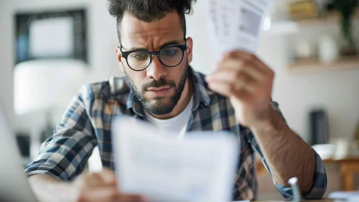 Cientos de autónomos se quedan sin ayudas al descuidar su situación fiscal con Hacienda