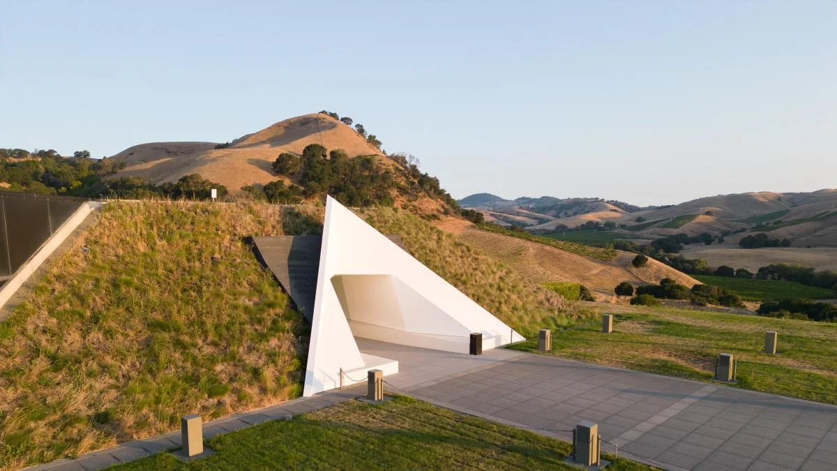 Codorníu se retira de EE.UU.: vende su histórica bodega californiana
