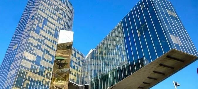 Colonial refuerza su cartera con la venta de la sede del ABC por 20 millones en Madrid