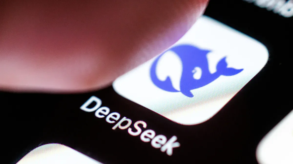 DeepSeek se posiciona para captar 500 millones en ingresos anuales y acelerar su salida a bolsa