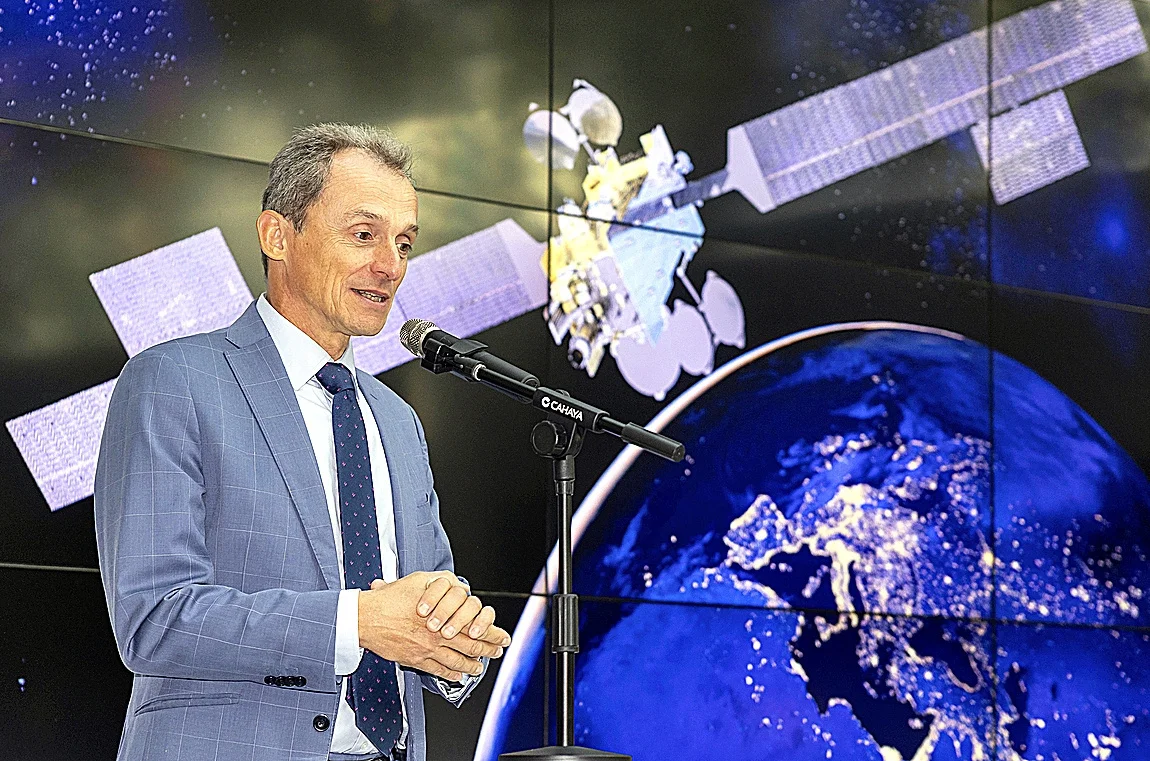 Defensa aumenta su influencia en Hispasat e Hisdesat con el cambio de directivos