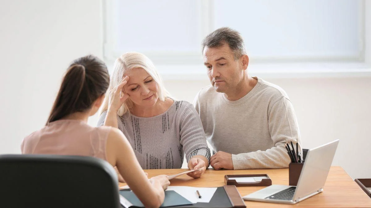 El 20% de los padres en España transfieren propiedades a sus hijos para evitar impuestos