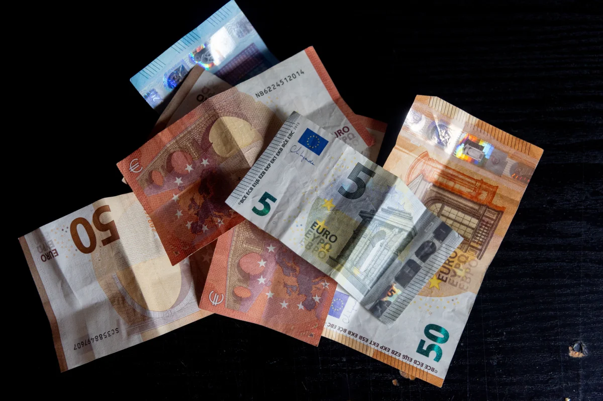 El 60% de los españoles prefiere el efectivo a pesar de la digitalización europea