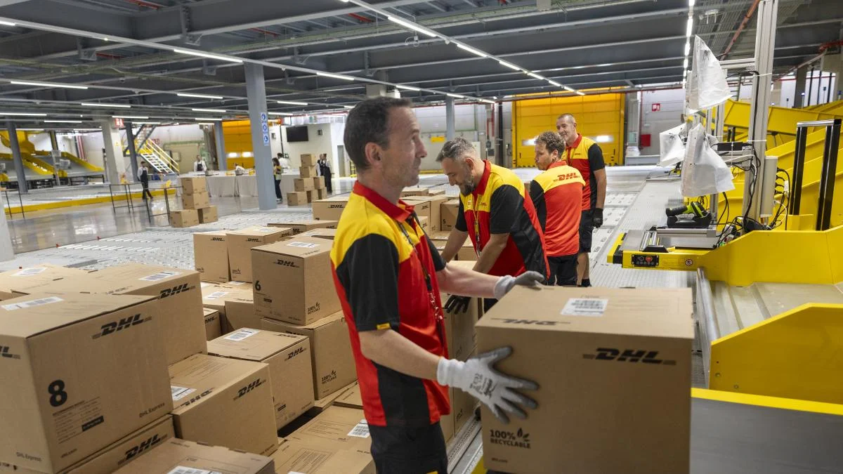 El auge del e-commerce: España supera el envío de cartas por paquetes