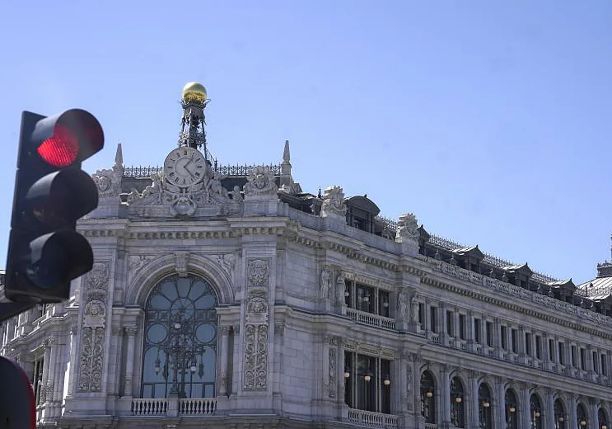 El Banco de España advierte: el crecimiento se frena al 2,3% por la guerra en Irán