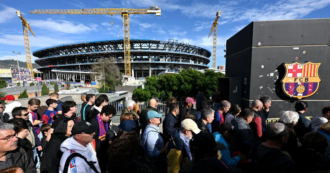 El Barcelona enfrenta retos financieros críticos mientras busca estabilidad económica