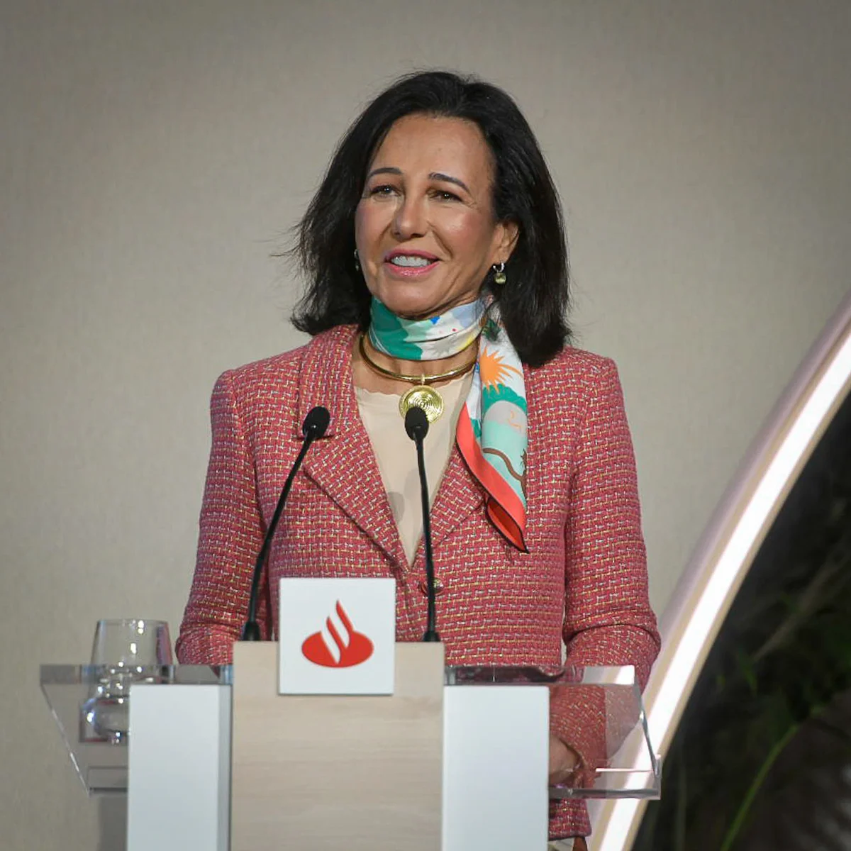 El beneficio de Santander podría aumentar este año, a pesar de la crisis en Irán