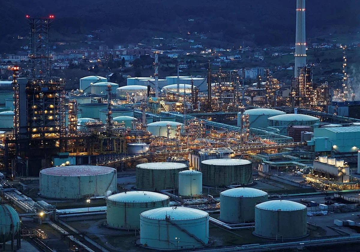 El bloqueo de Ormuz pone en tensión las reservas de petróleo: ¿cuánto tiempo aguantarán?