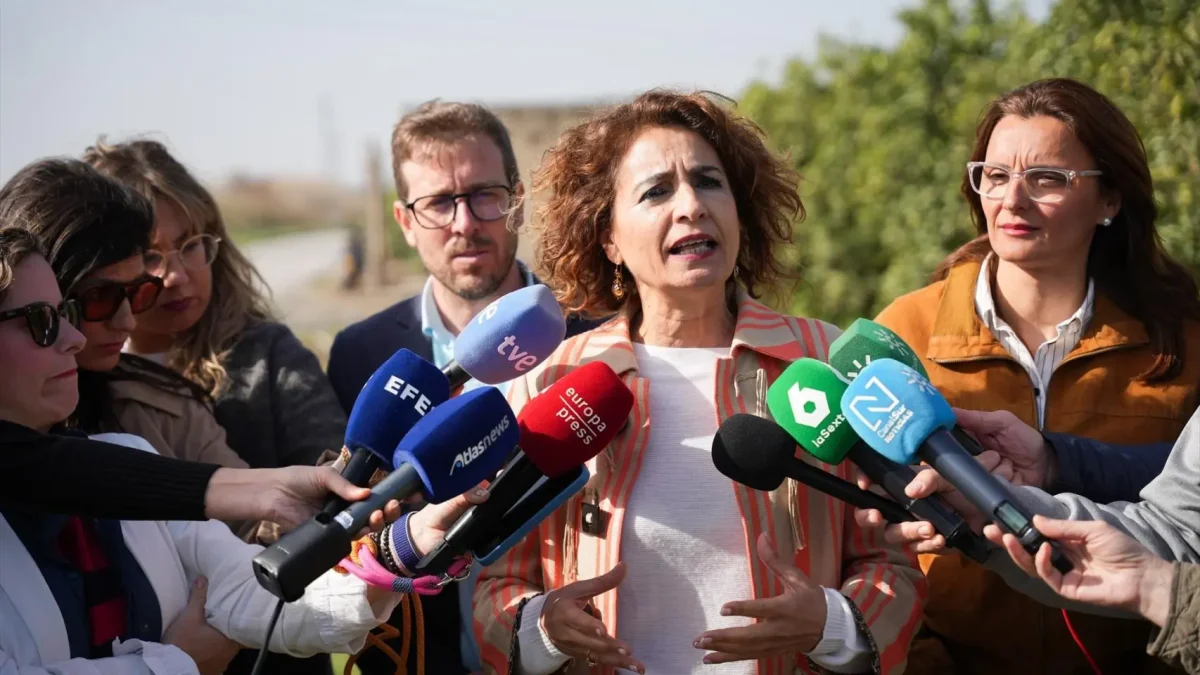 El clamor empresarial por un 'IVA cero' choca con la negativa del Gobierno a bajar impuestos