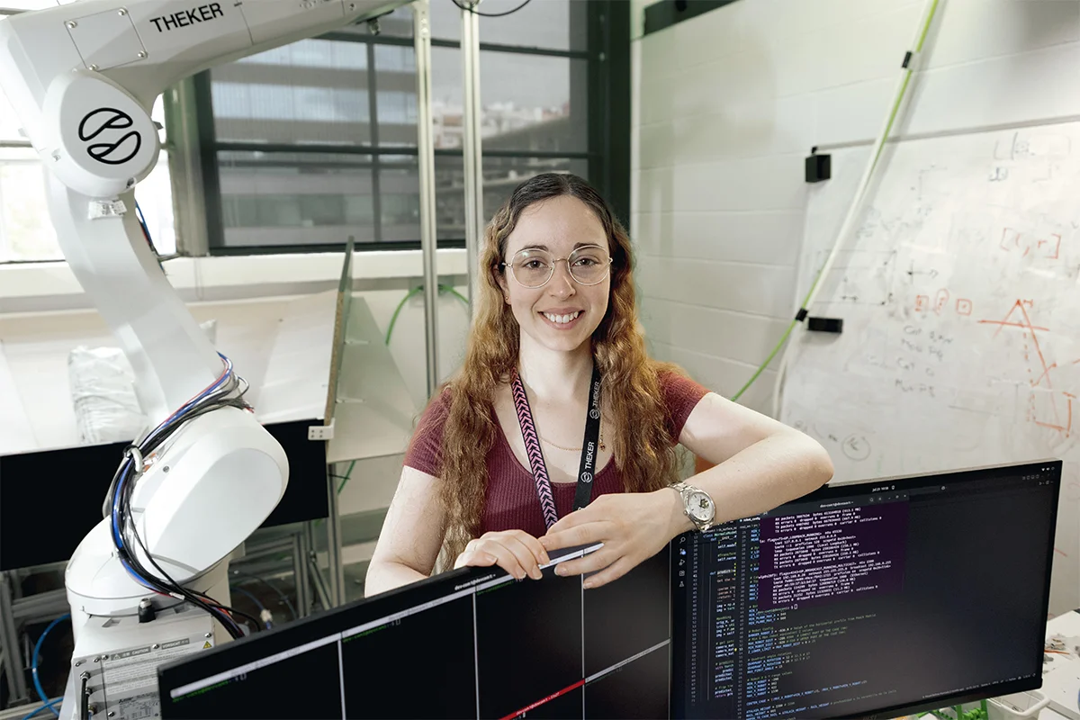 El 'deep learning' de Theker Robotics transforma la inteligencia robótica en la industria