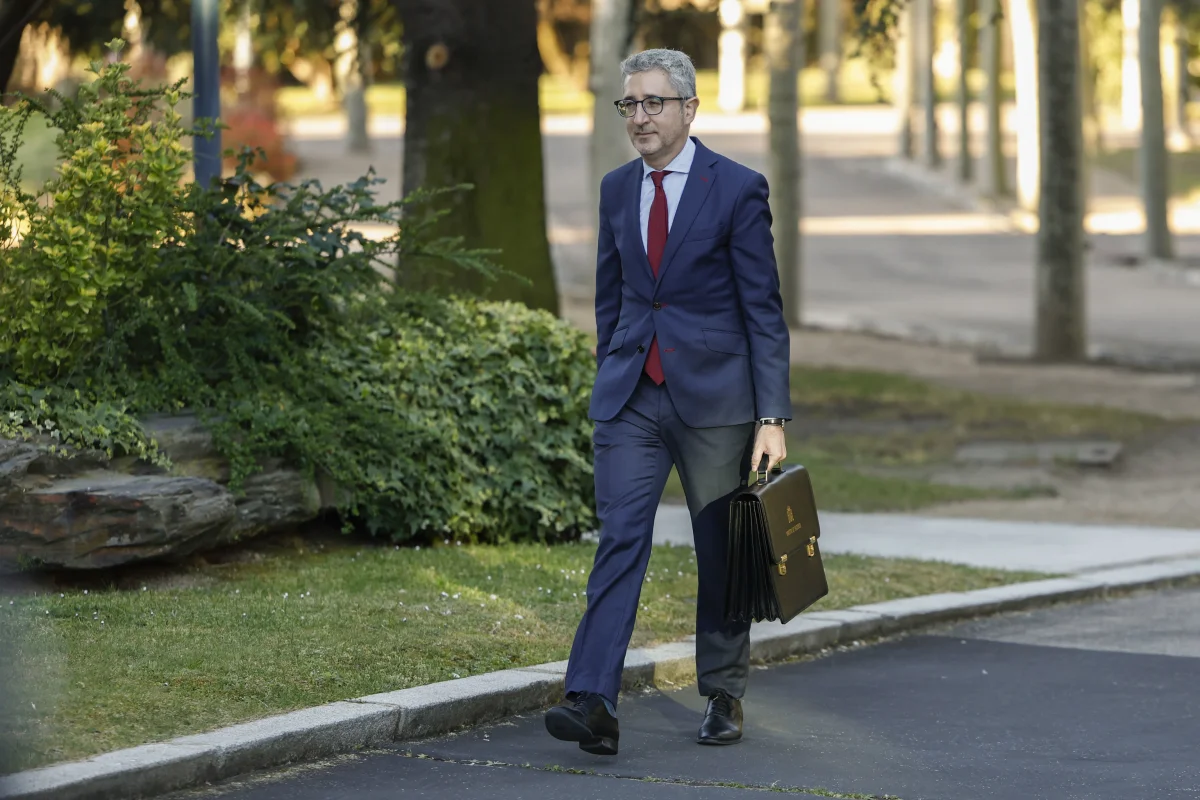 El déficit de 36.780 millones en 2025 presiona las finanzas públicas a largo plazo