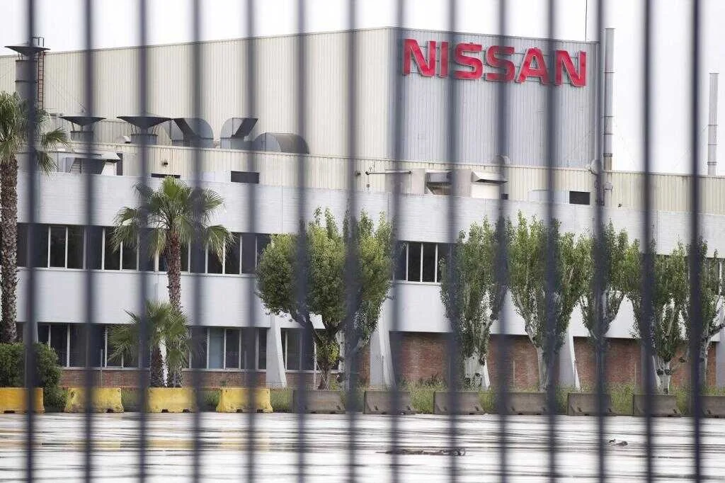 El despido de 211 empleados en Nissan pone en jaque el futuro de la planta catalana