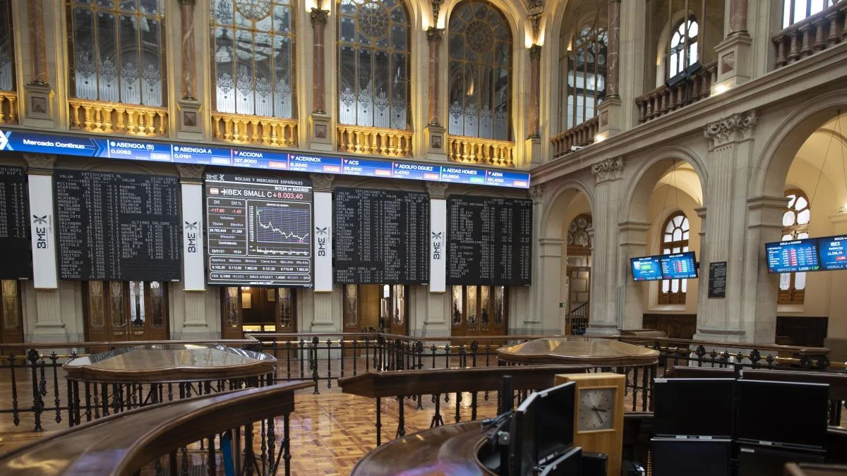 El Ibex-35 alcanza un nuevo récord y marca el rumbo para el cierre del año