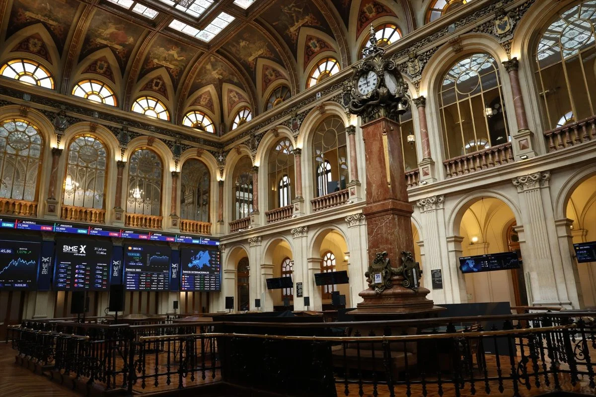El IBEX 35 se estabiliza en 20.000 puntos, a la espera de nuevos catalizadores económicos