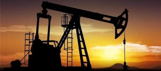 El mundo enfrenta una crisis inminente: la AIE alerta sobre un posible choque económico.