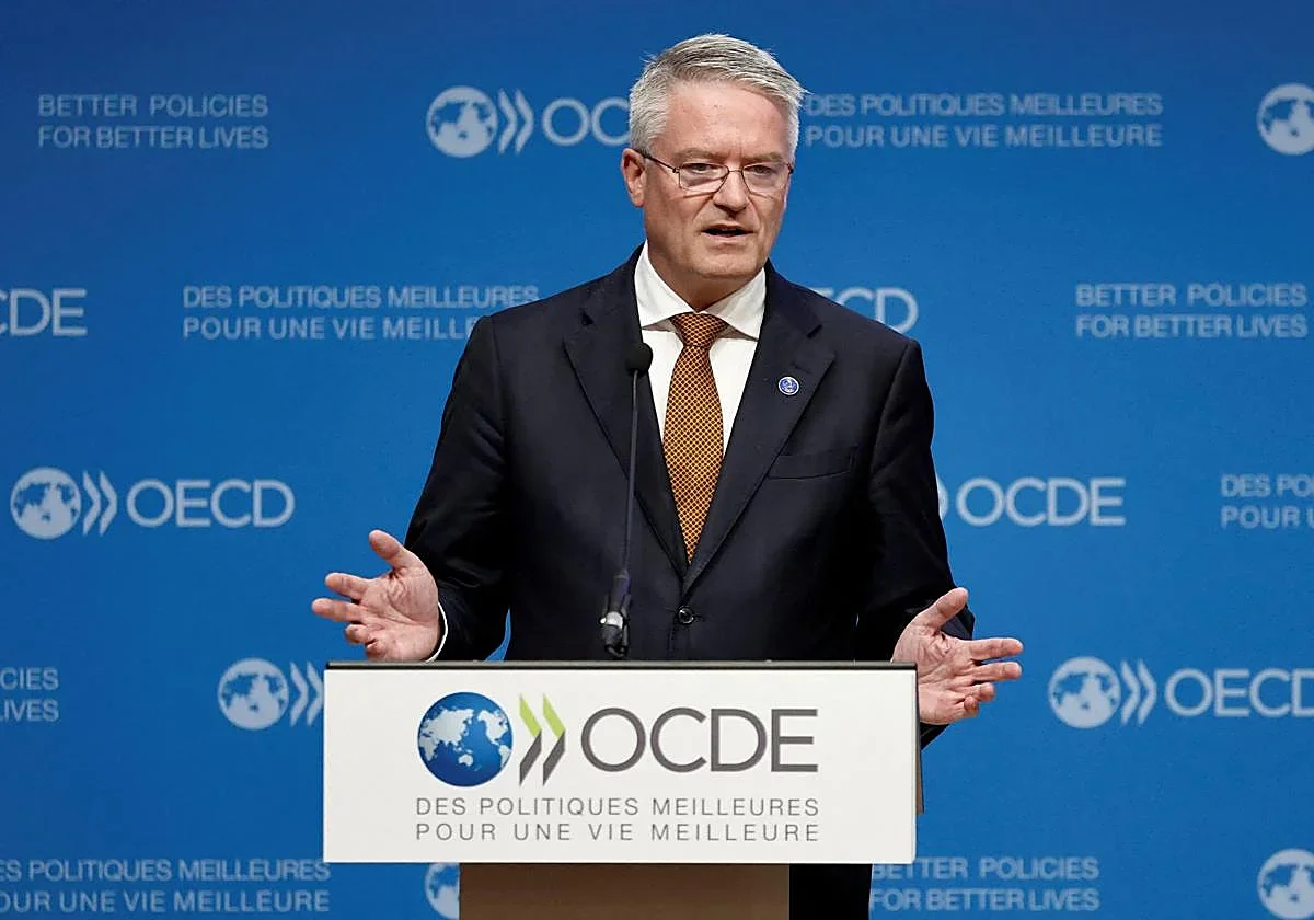 El nuevo impuesto mínimo global de la OCDE podría cambiar la estrategia fiscal de las multinacionales en España.