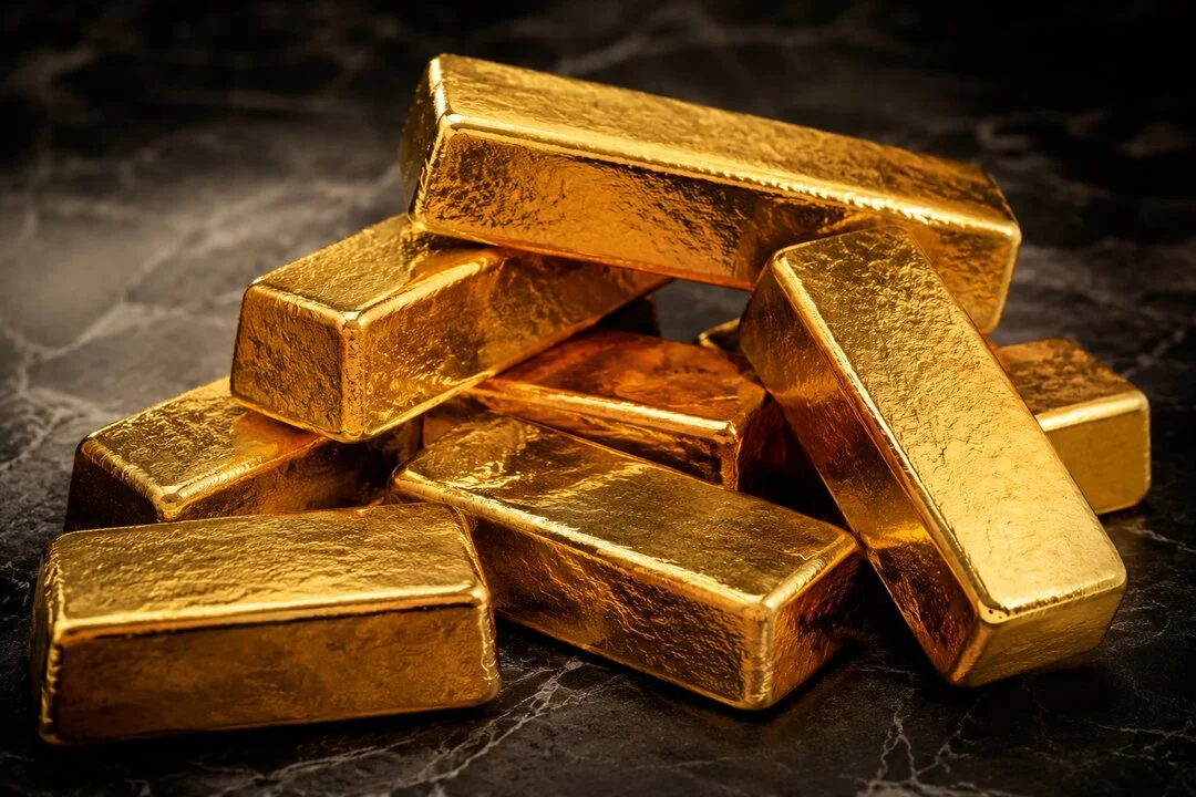 El oro brilla en agosto mientras el IBEX 35 y el Dow Jones luchan por subir