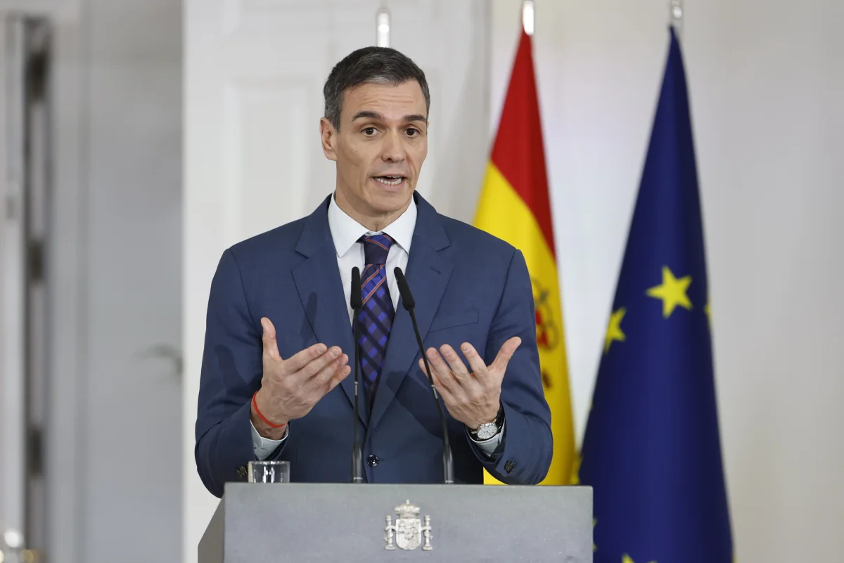 El plan gubernamental podría ahorrar 30 euros por familia en costes de gasolina