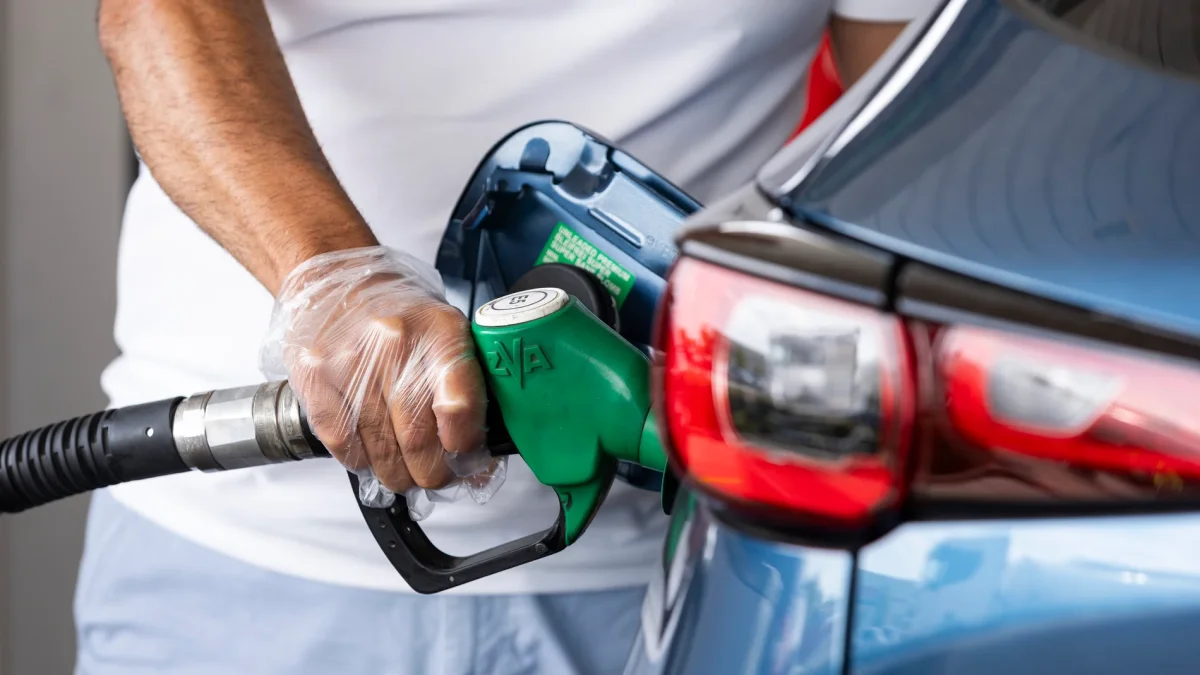 El precio del diésel se dispara un 70% y afecta a millones de conductores en España