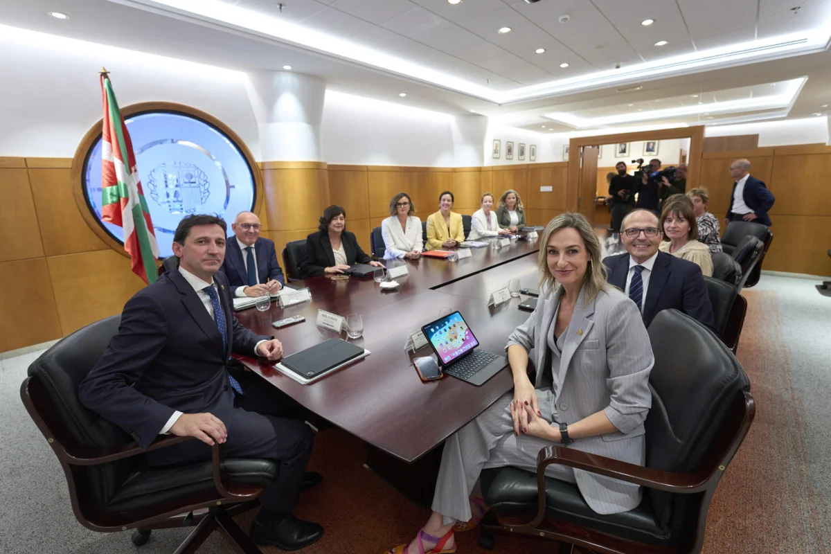 El récord de 21.000 millones en recaudación permitirá una deflacción del IRPF en Euskadi