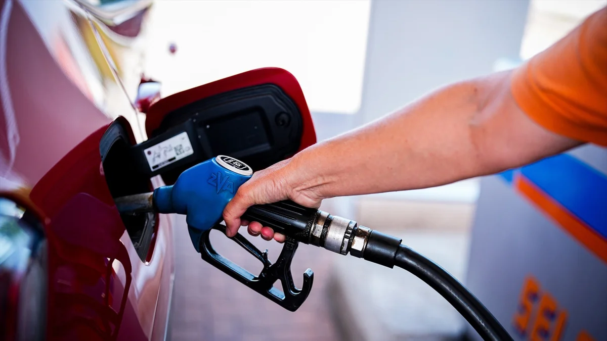 El recorte de impuestos al diésel permitirá ahorros significativos para los transportistas desde septiembre.