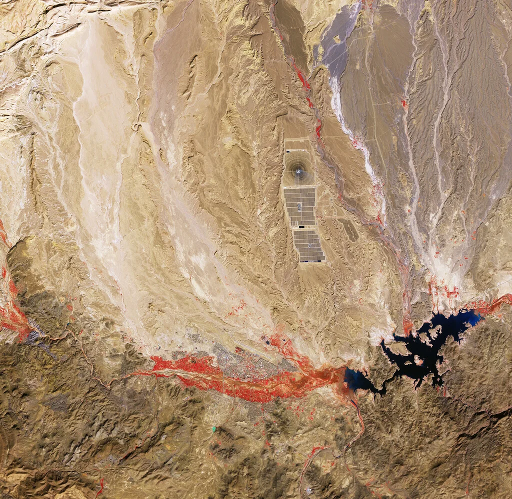 El satélite europeo revela una misteriosa mancha roja en el paisaje marroquí