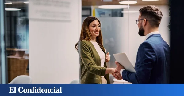 El sector de seguros y finanzas en España busca 24% más empleados: oportunidades de formación
