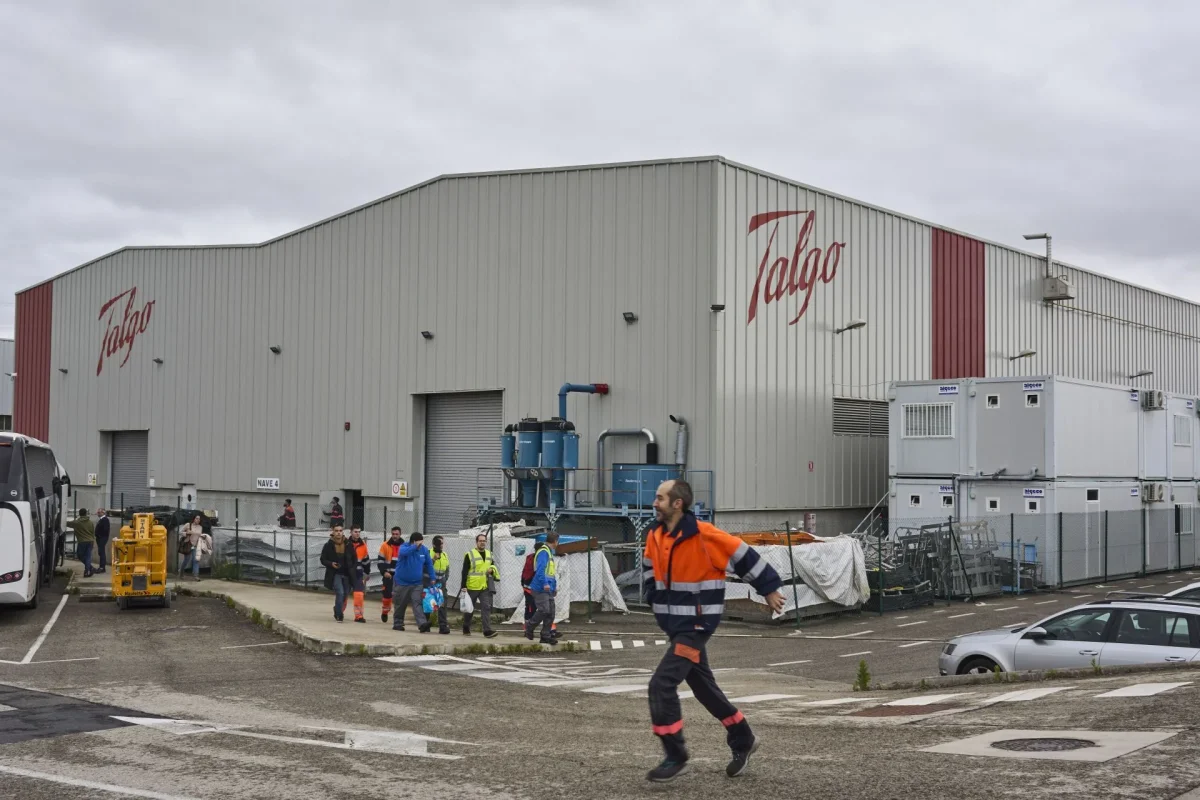 El sector ferroviario se agita: Talgo enfrenta una demanda por la OPA húngara bloqueada