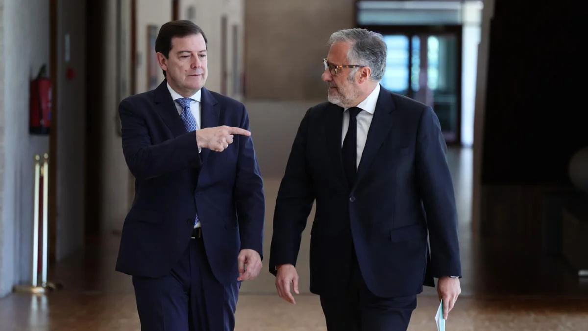 El triunfo de Abascal en Castilla y León marca un reto estratégico para el PP de Moreno