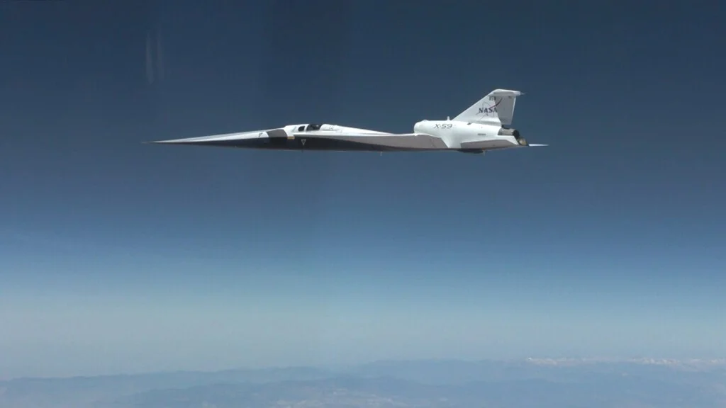 El X-59 de la NASA promete revolucionar la aviación comercial con su nuevo diseño.